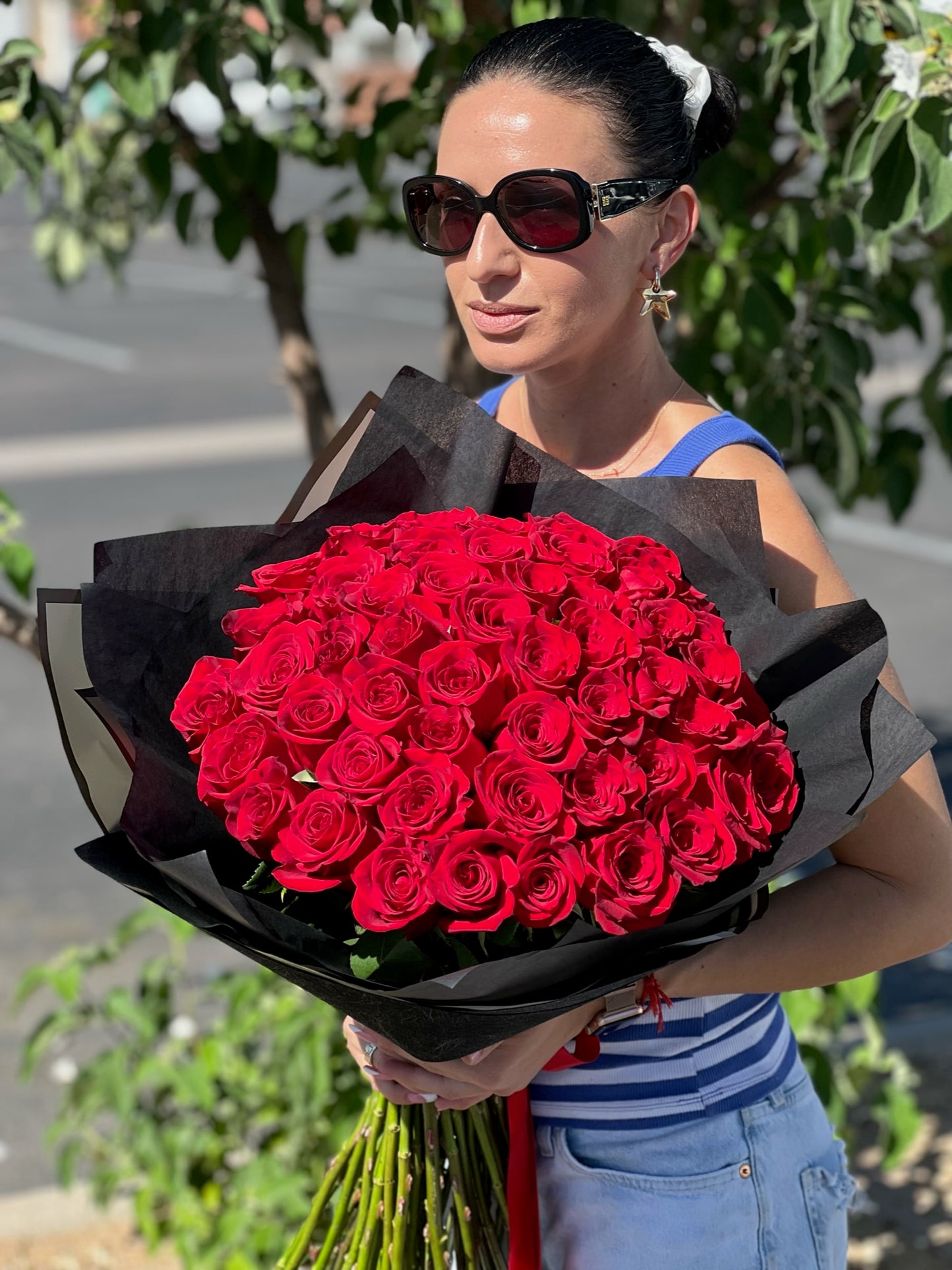 Grand Roses Bouquet
