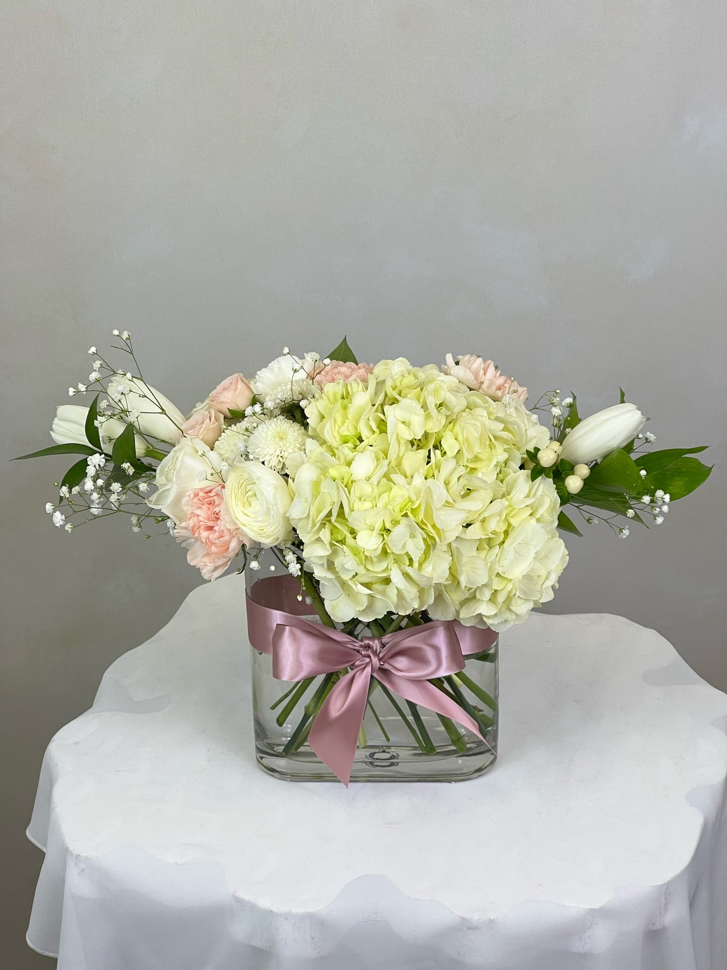 Fleur Blanche Arrangement